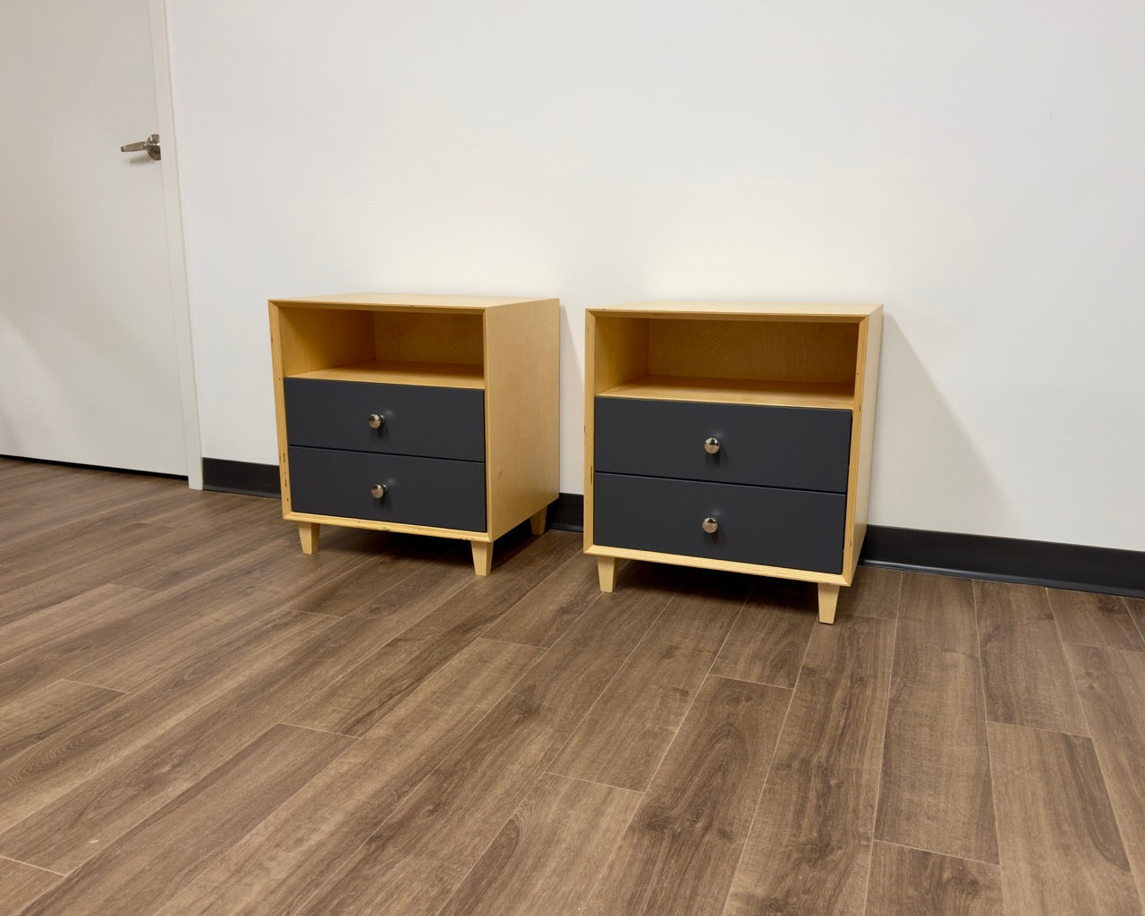 HONEY — Nightstands (Pair)
