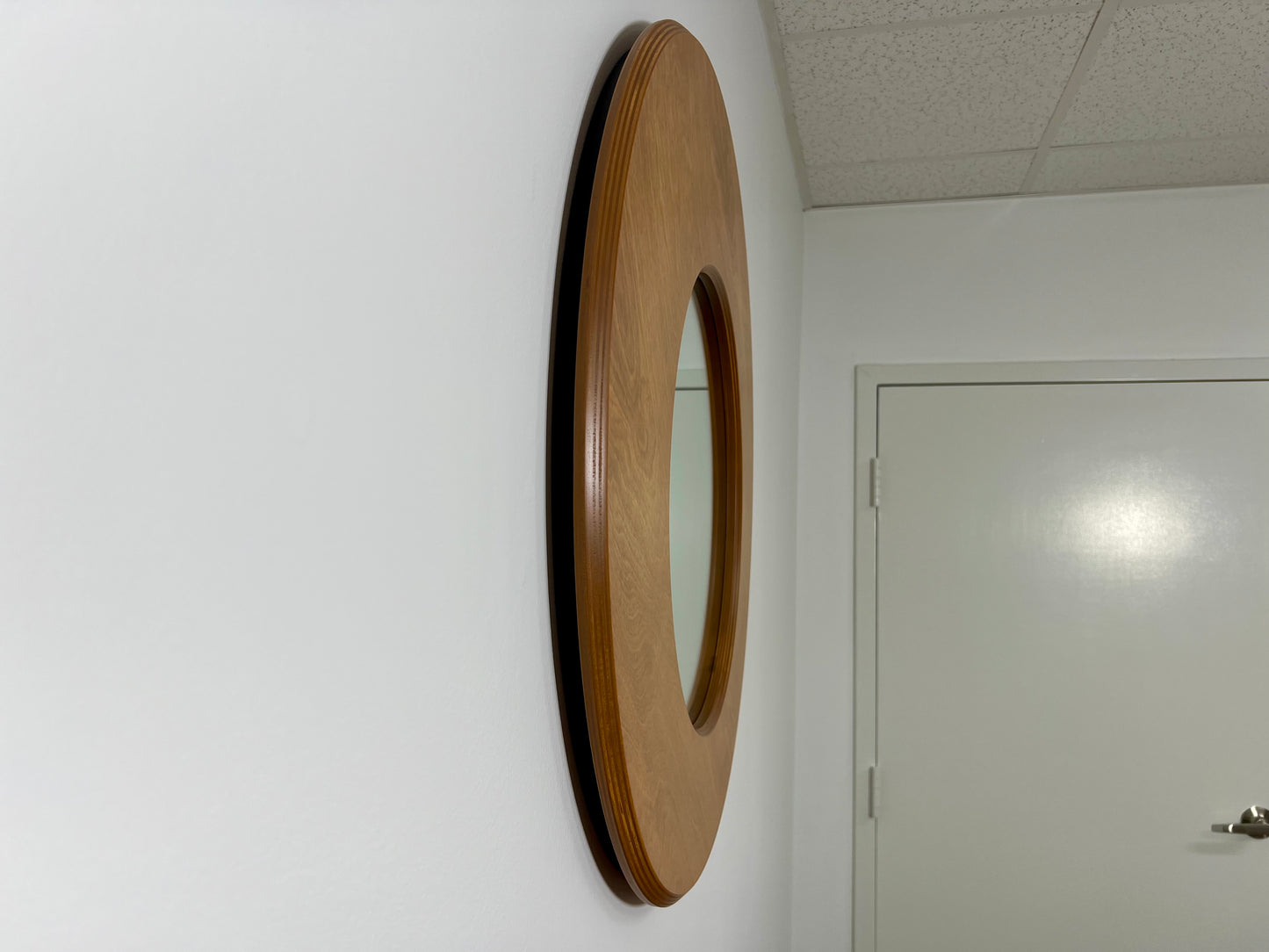 BUTTERSCOTCH — 30” Asymmetrical Round Mirror