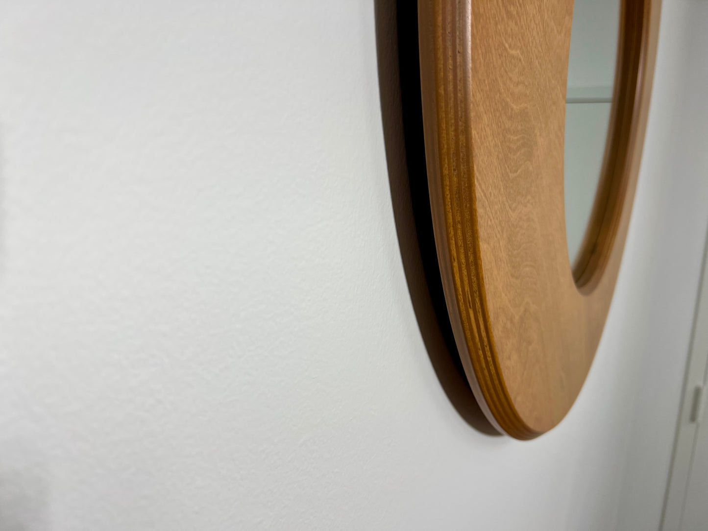 BUTTERSCOTCH — 30” Asymmetrical Round Mirror