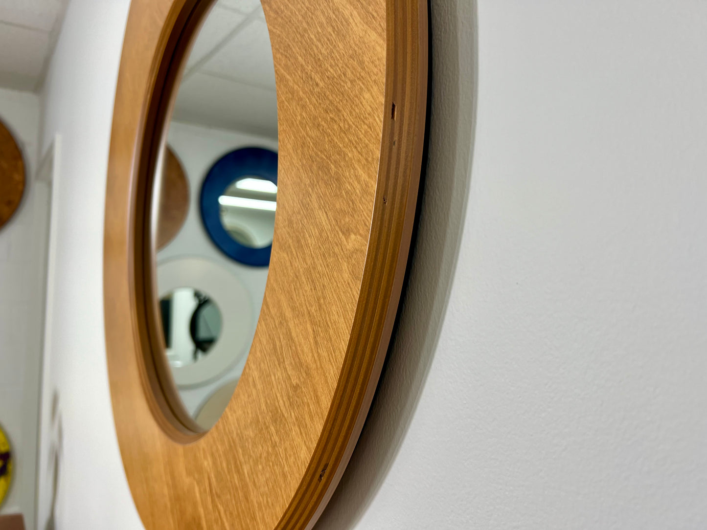BUTTERSCOTCH — 30” Asymmetrical Round Mirror
