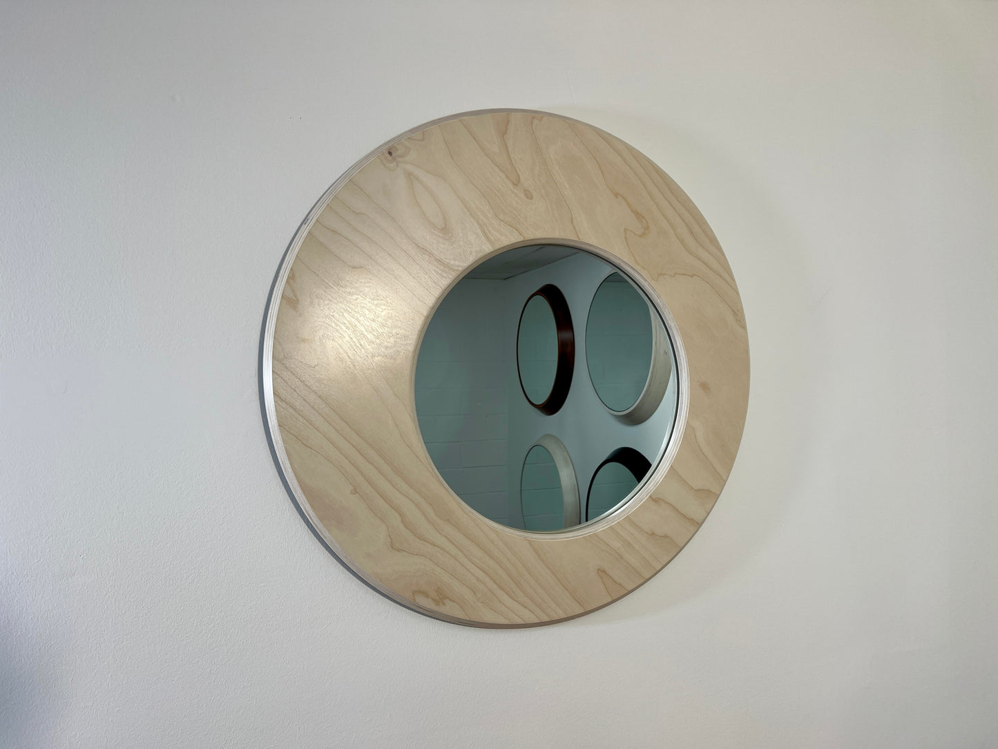 FROST — 30” Asymmetrical Round Mirror